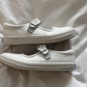 Keds Kids White Sneakers with Velcro Strap